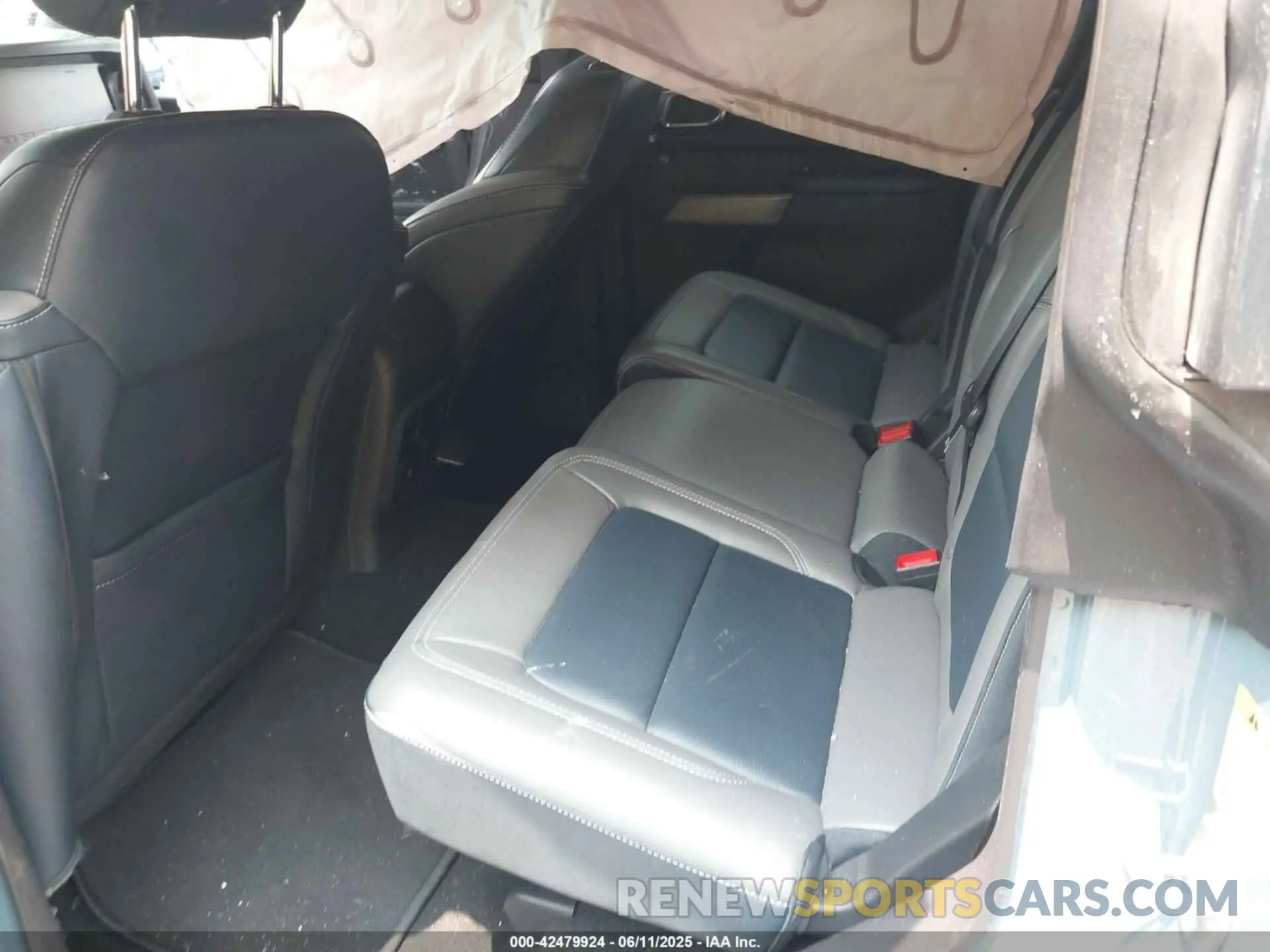 8 Photograph of a damaged car 1FMEE5DP1NLA79367 FORD BRONCO 2022