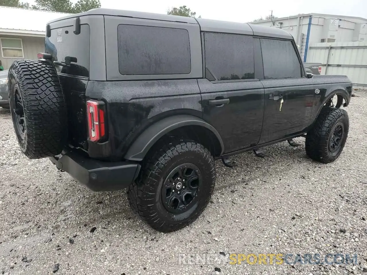 3 Photograph of a damaged car 1FMEE5DP3NLA95926 FORD BRONCO 2022
