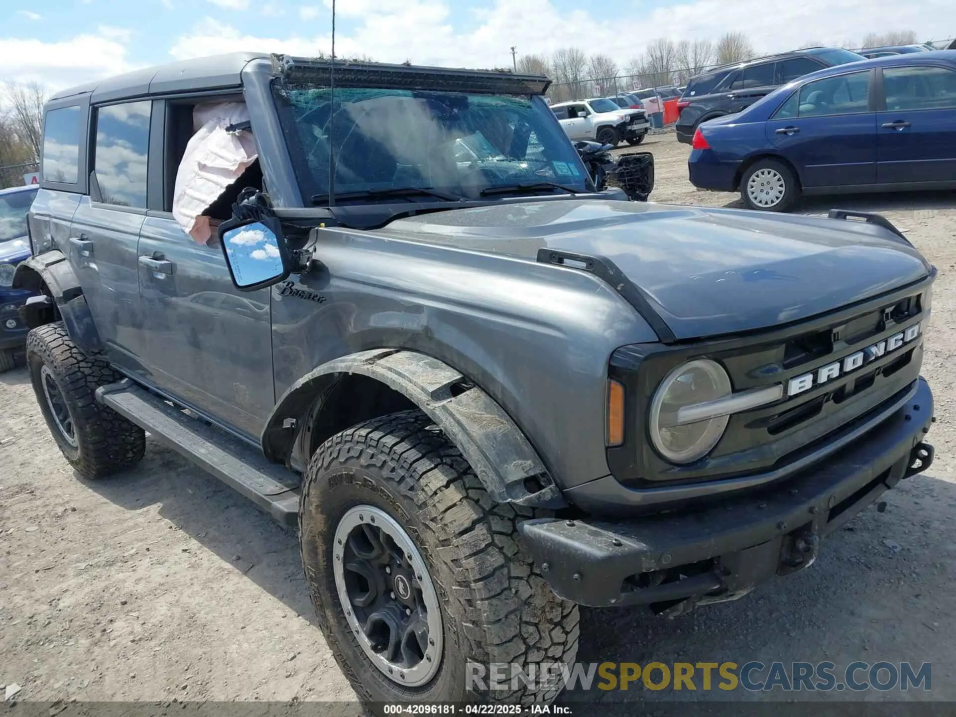 1 Photograph of a damaged car 1FMEE5DP3NLB03118 FORD BRONCO 2022