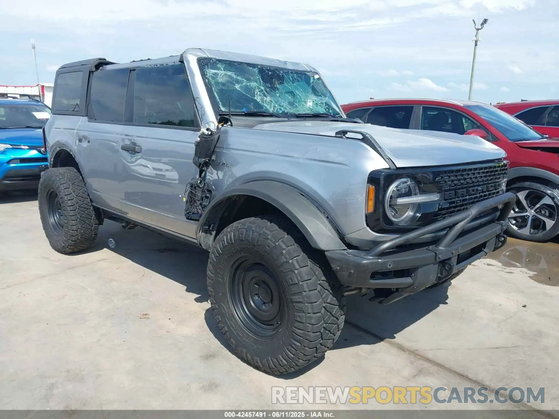 1 Photograph of a damaged car 1FMEE5DP4NLB43630 FORD BRONCO 2022