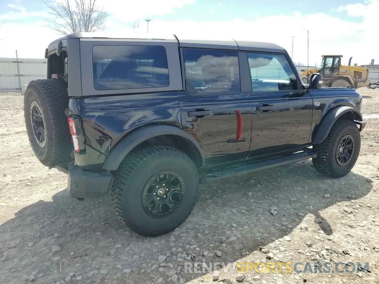 3 Photograph of a damaged car 1FMEE5DP4NLB67930 FORD BRONCO 2022