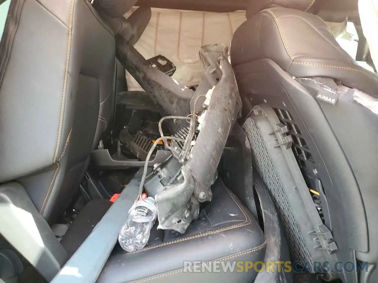 11 Photograph of a damaged car 1FMEE5DP4NLB75249 FORD BRONCO 2022