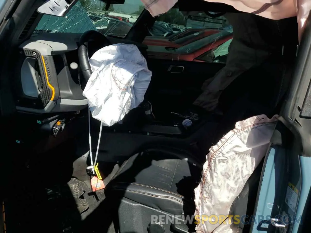 7 Photograph of a damaged car 1FMEE5DP4NLB75249 FORD BRONCO 2022