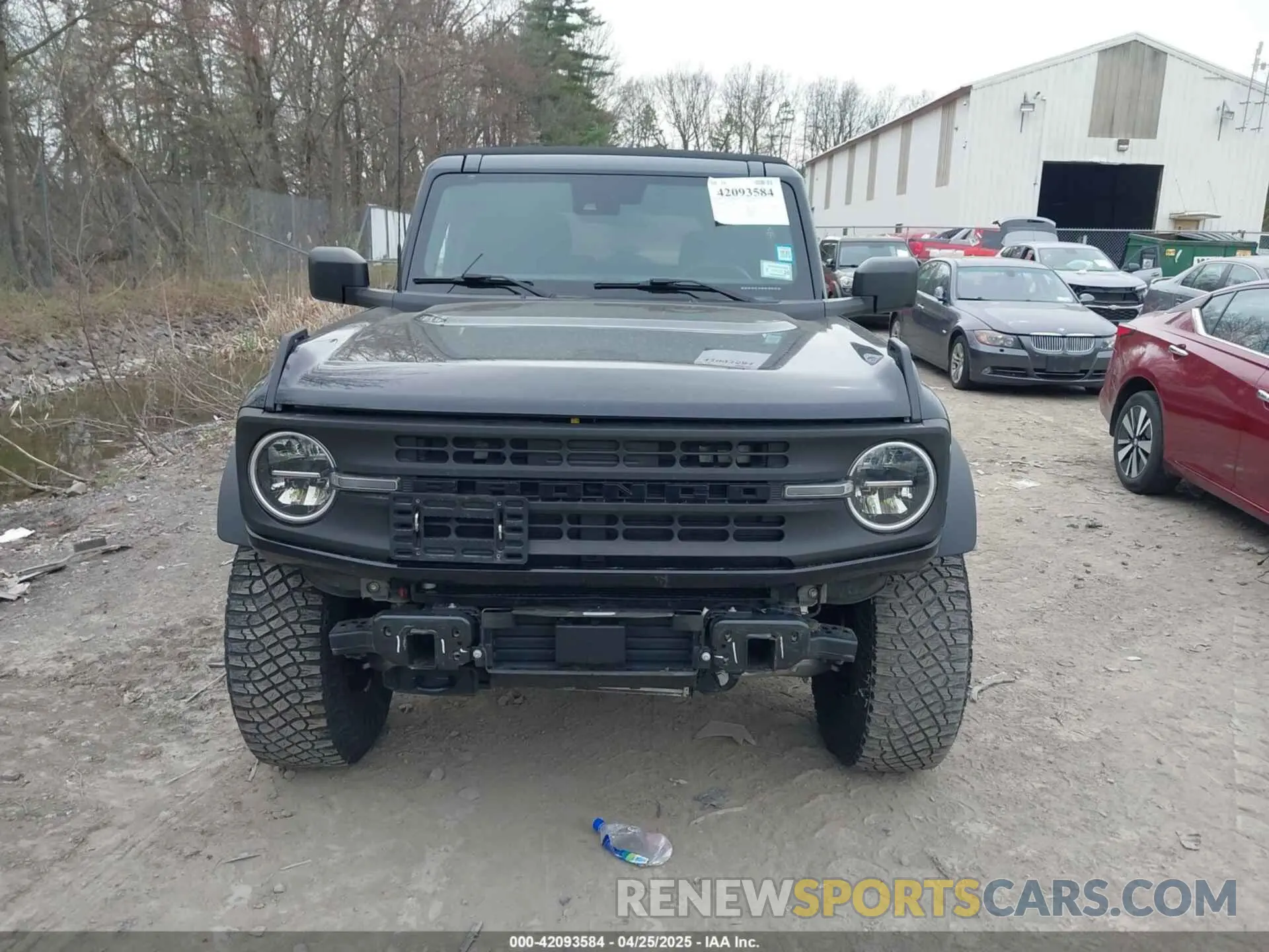 12 Photograph of a damaged car 1FMEE5DP5NLA79680 FORD BRONCO 2022