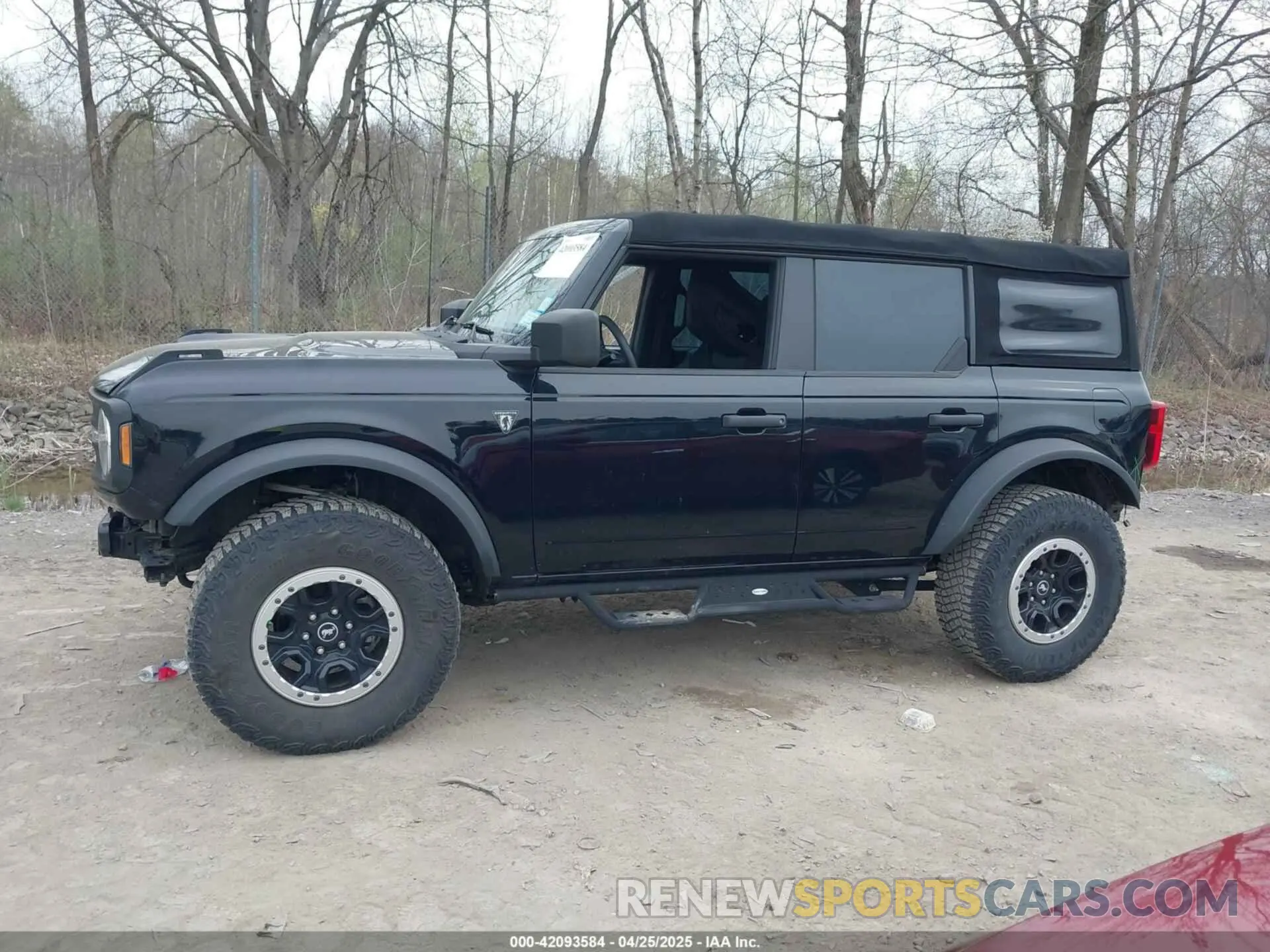 14 Photograph of a damaged car 1FMEE5DP5NLA79680 FORD BRONCO 2022