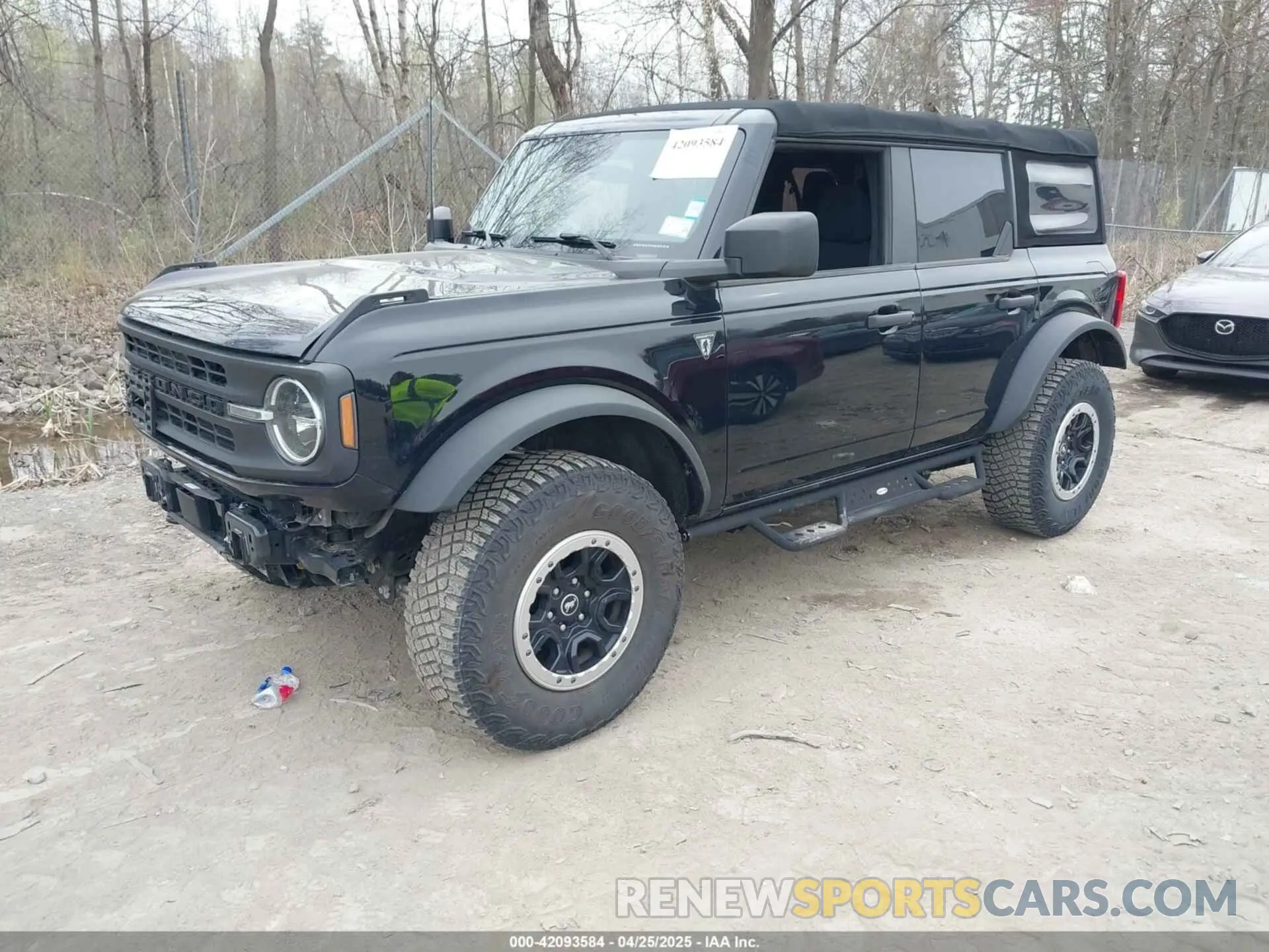 2 Photograph of a damaged car 1FMEE5DP5NLA79680 FORD BRONCO 2022