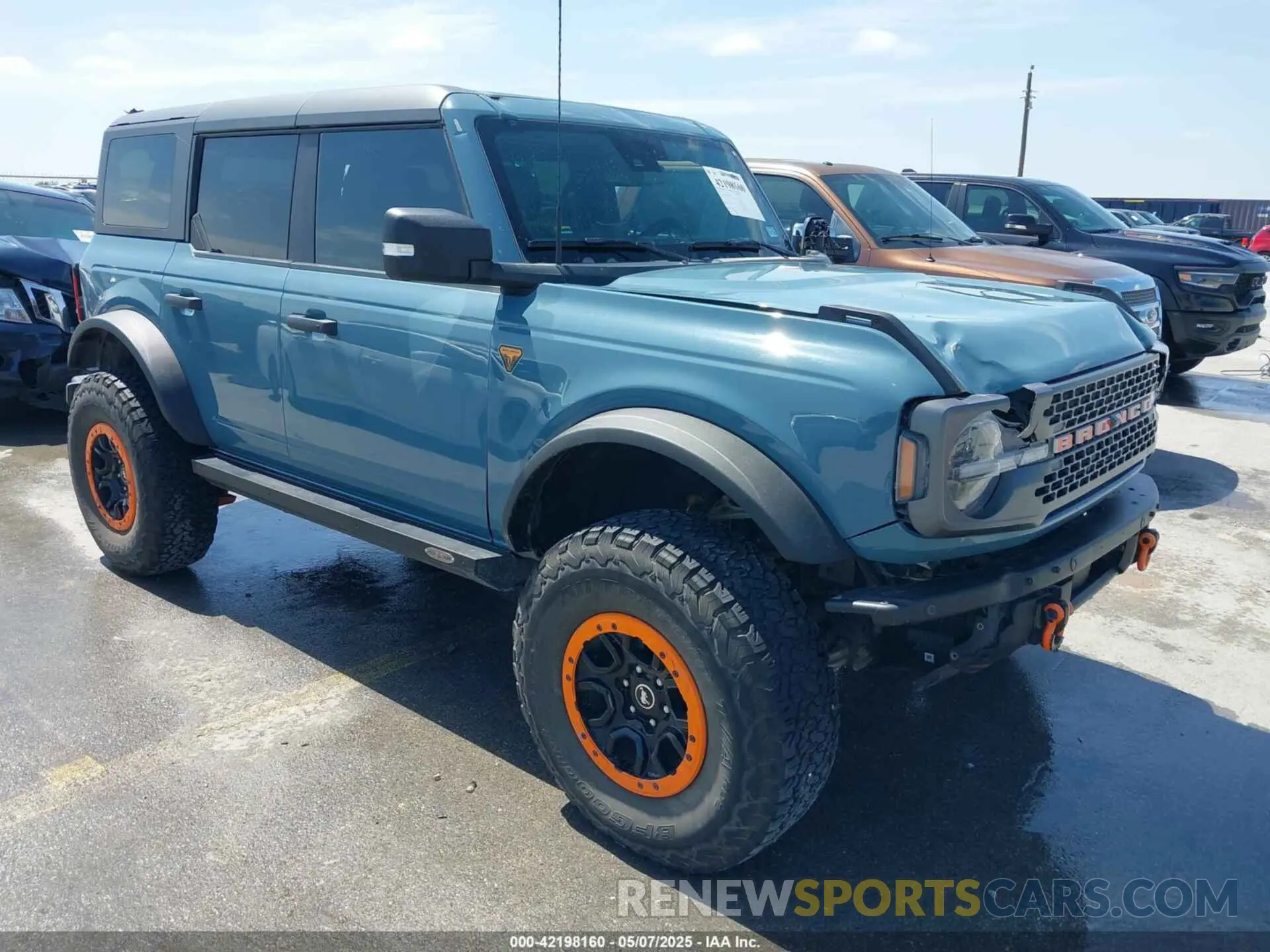1 Photograph of a damaged car 1FMEE5DP5NLA90680 FORD BRONCO 2022