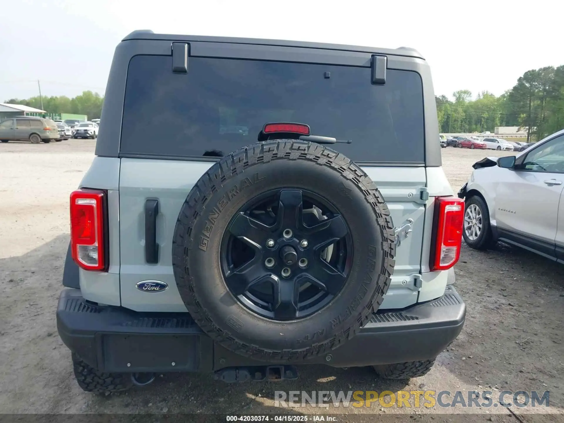 16 Photograph of a damaged car 1FMEE5DP5NLB29798 FORD BRONCO 2022