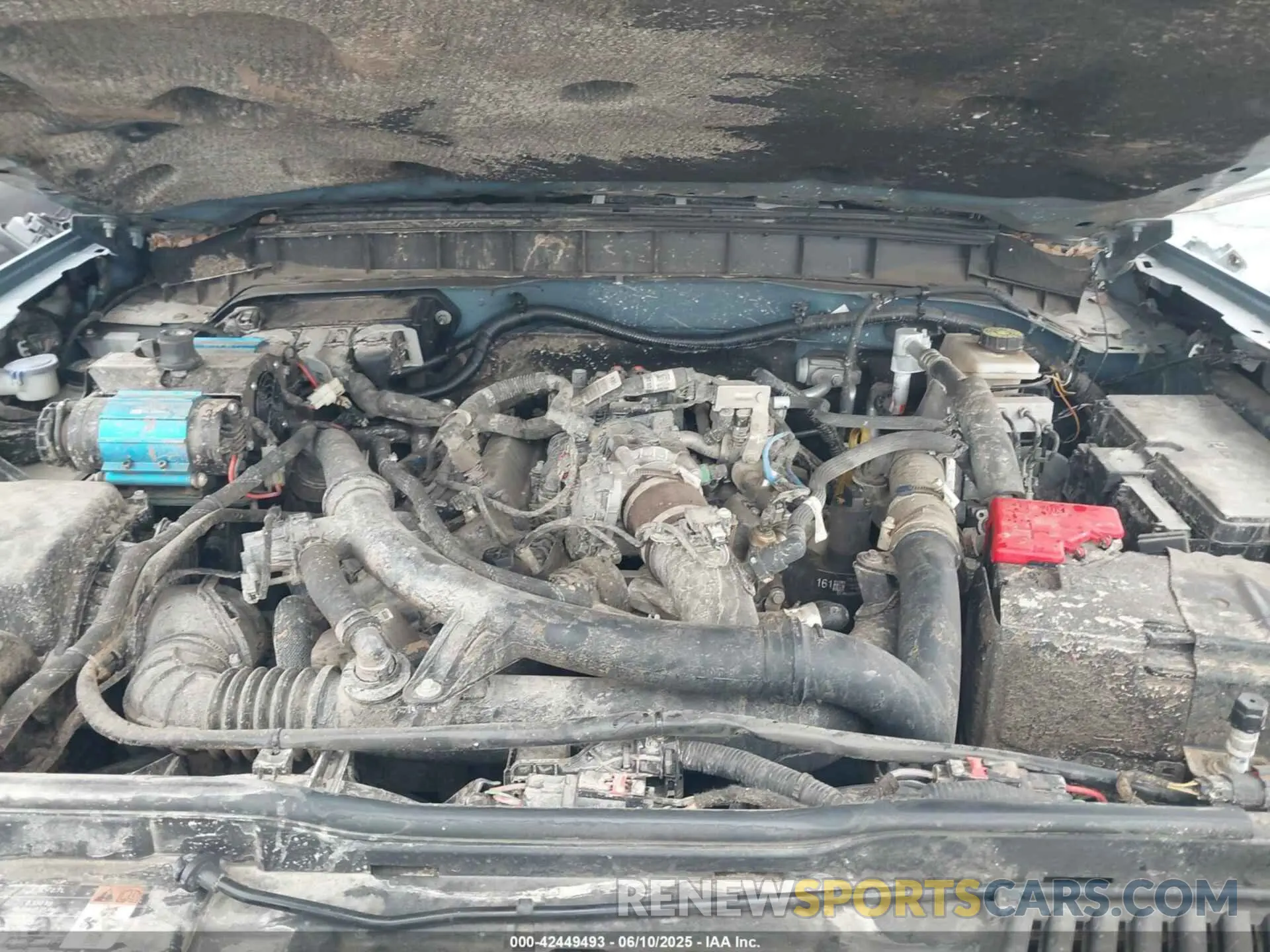 10 Photograph of a damaged car 1FMEE5DP6NLA91823 FORD BRONCO 2022