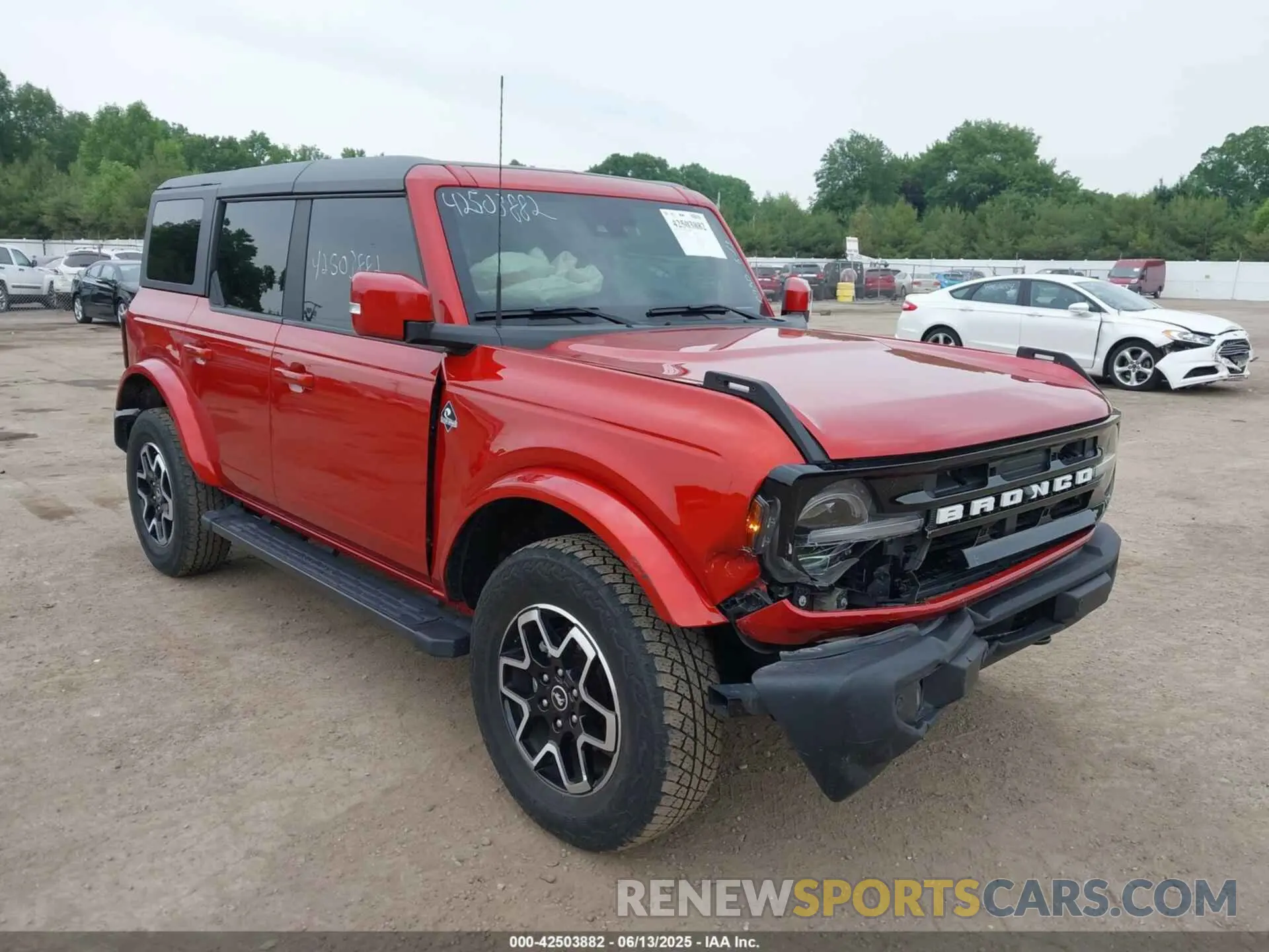 6 Photograph of a damaged car 1FMEE5DP7NLB42889 FORD BRONCO 2022