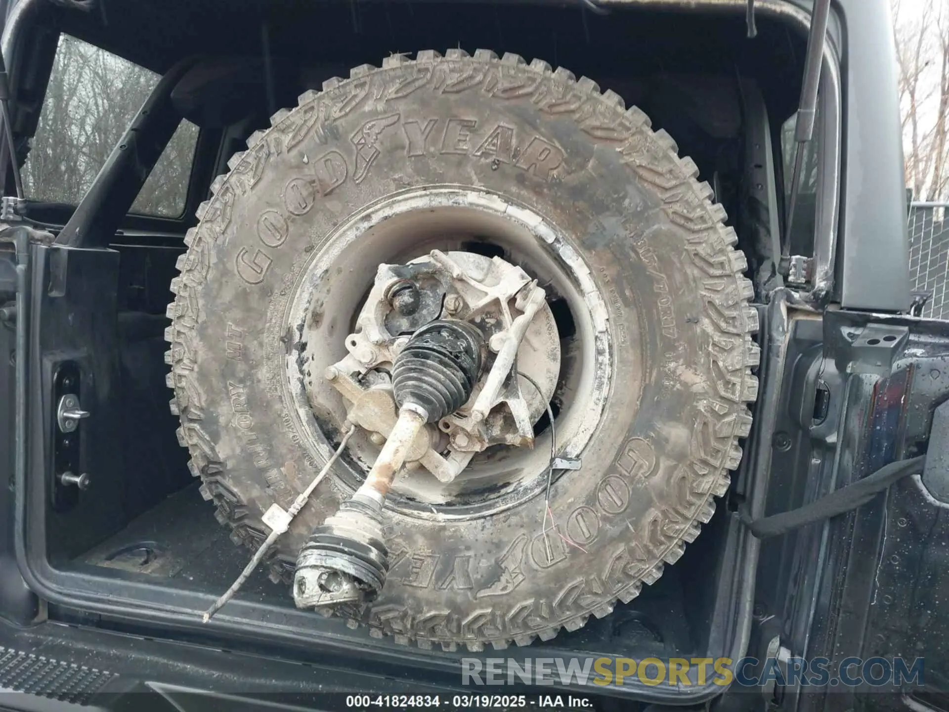 18 Photograph of a damaged car 1FMEE5DP7NLB44920 FORD BRONCO 2022