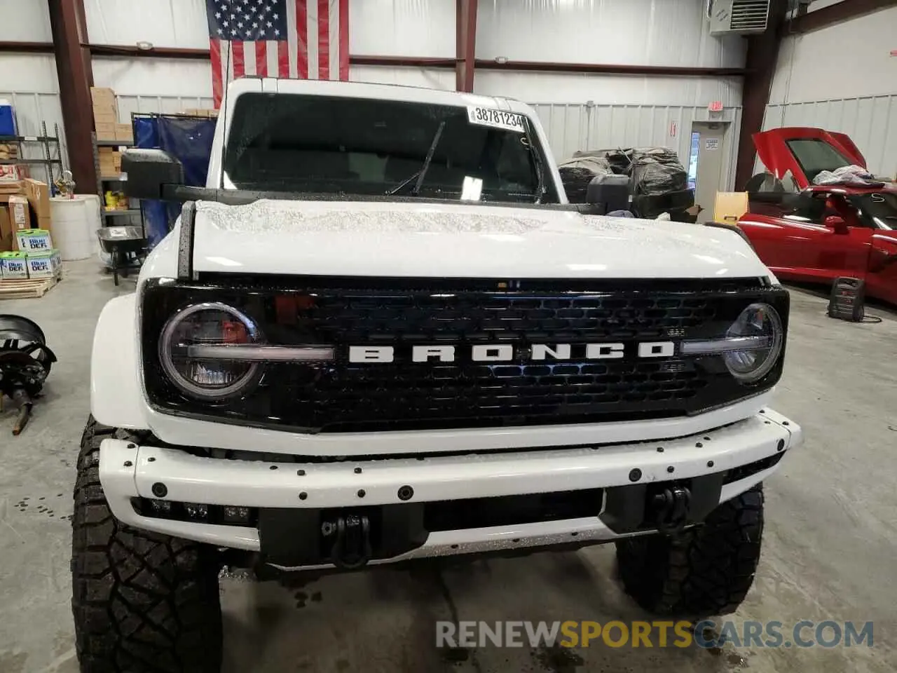 5 Photograph of a damaged car 1FMEE5DP9NLB28993 FORD BRONCO 2022