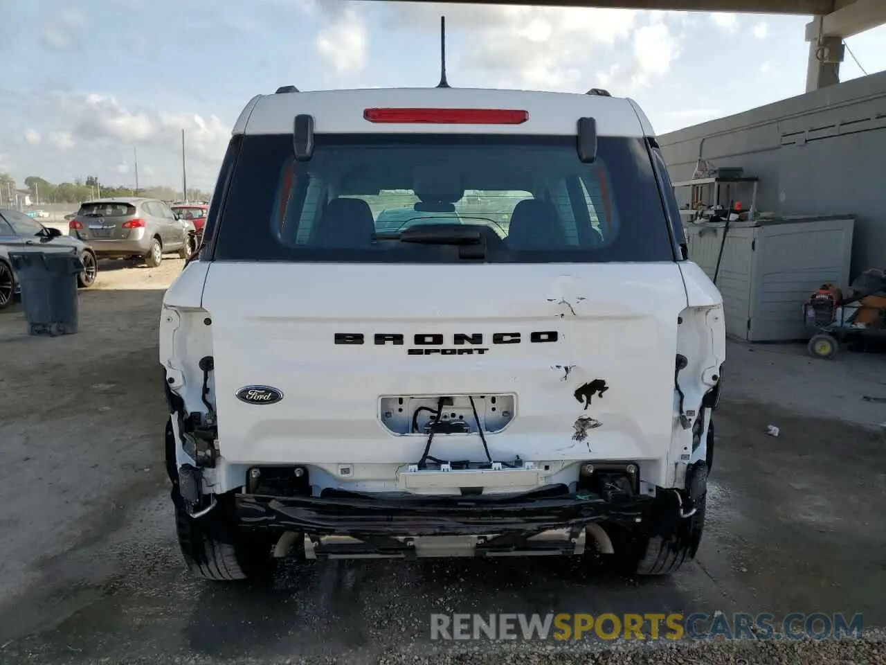 6 Photograph of a damaged car 3FMCR9A65NRD33551 FORD BRONCO 2022