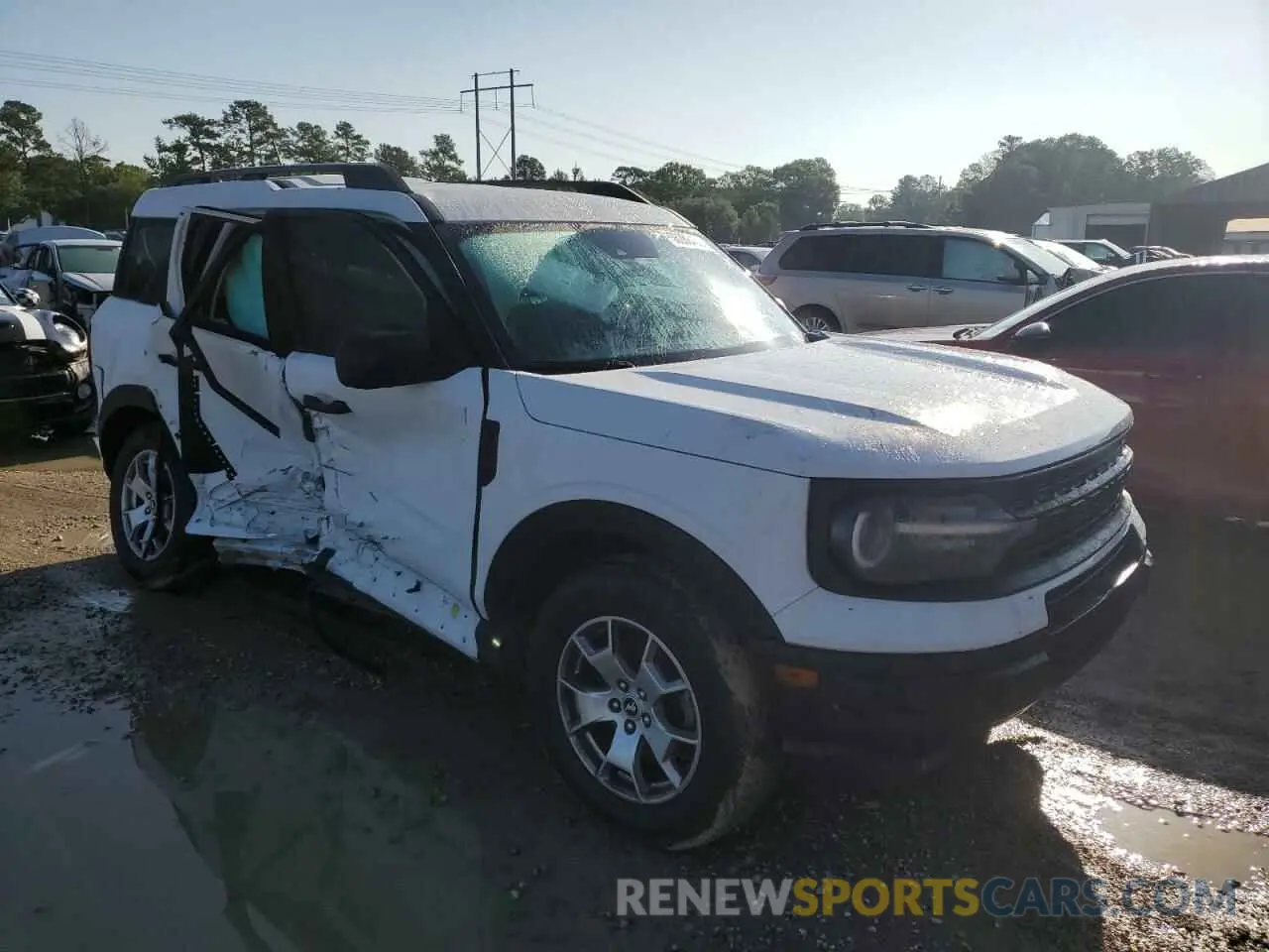 4 Photograph of a damaged car 3FMCR9A66NRD26933 FORD BRONCO 2022