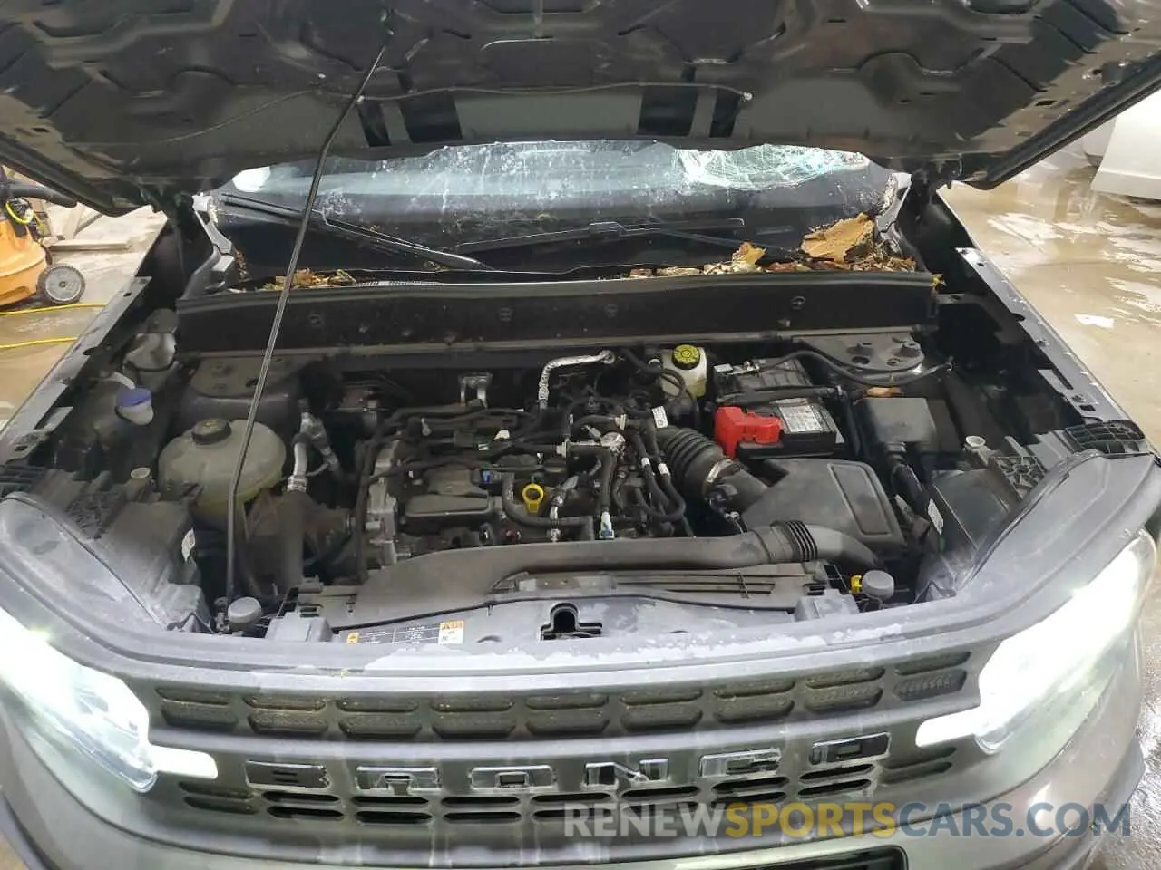 11 Photograph of a damaged car 3FMCR9A68NRD85837 FORD BRONCO 2022