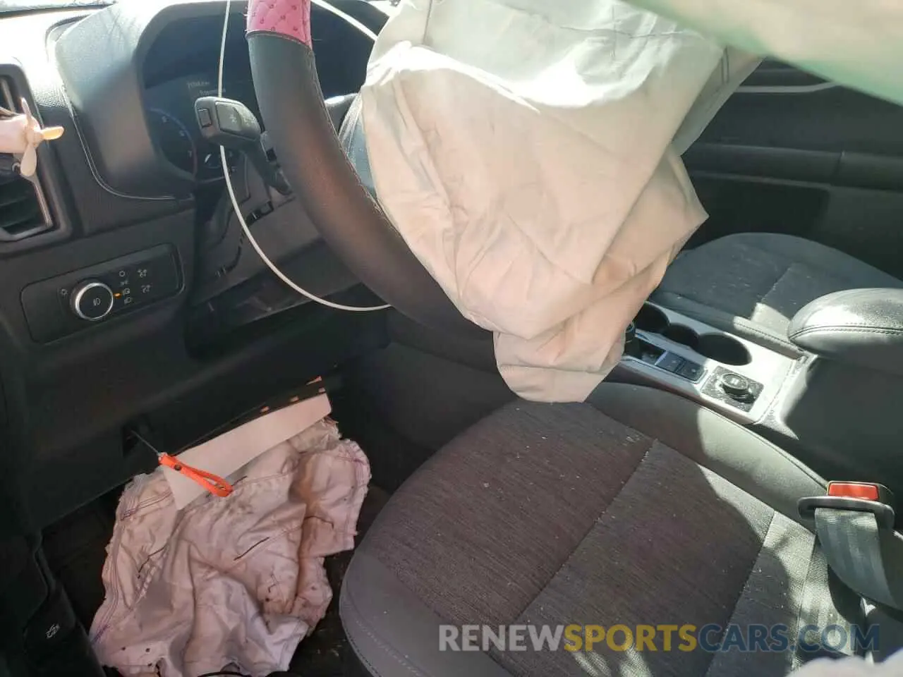 8 Photograph of a damaged car 3FMCR9B64NRD40800 FORD BRONCO 2022