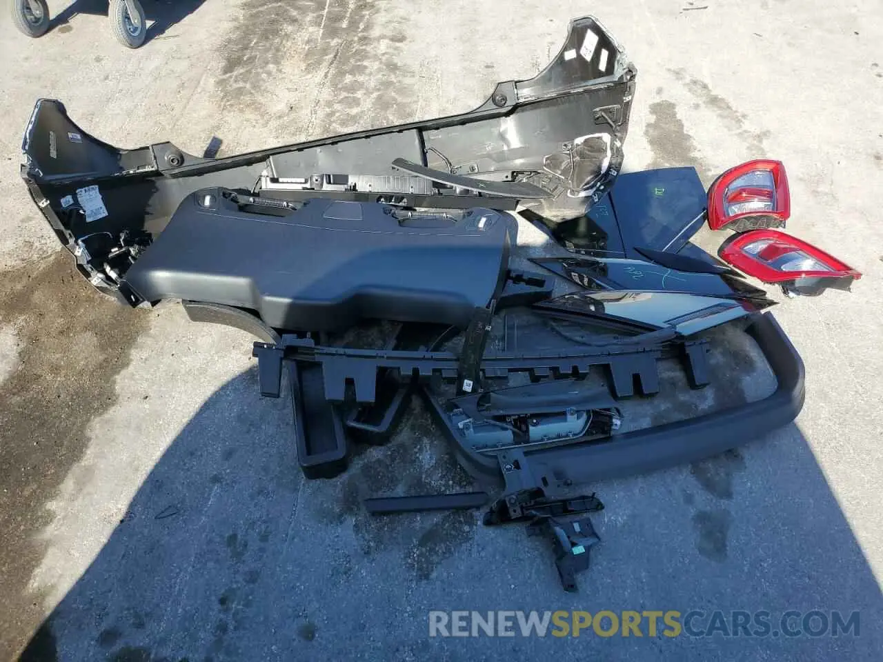 13 Photograph of a damaged car 3FMCR9B65NRE18596 FORD BRONCO 2022