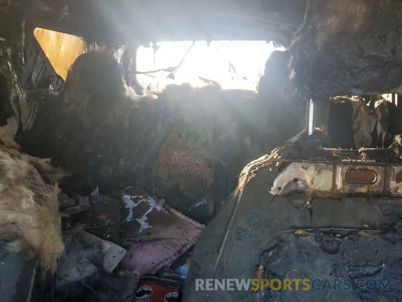 10 Photograph of a damaged car 3FMCR9B65NRE22079 FORD BRONCO 2022