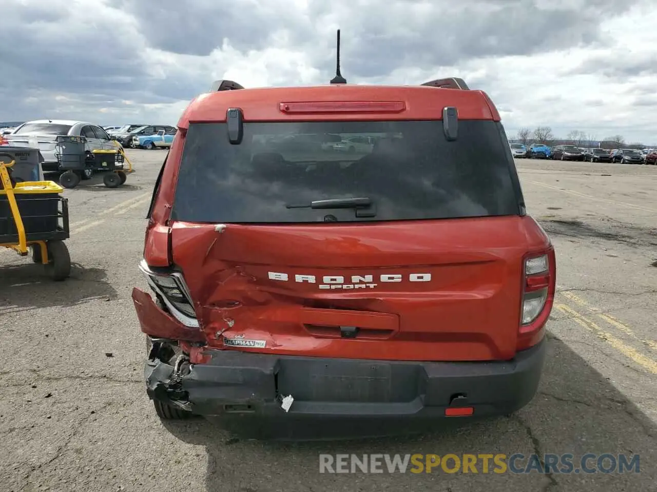 6 Photograph of a damaged car 3FMCR9B66NRD46629 FORD BRONCO 2022