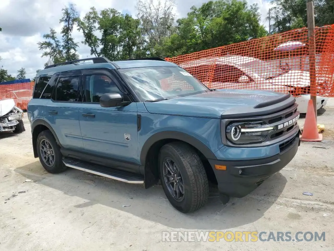 4 Photograph of a damaged car 3FMCR9B67NRD39706 FORD BRONCO 2022