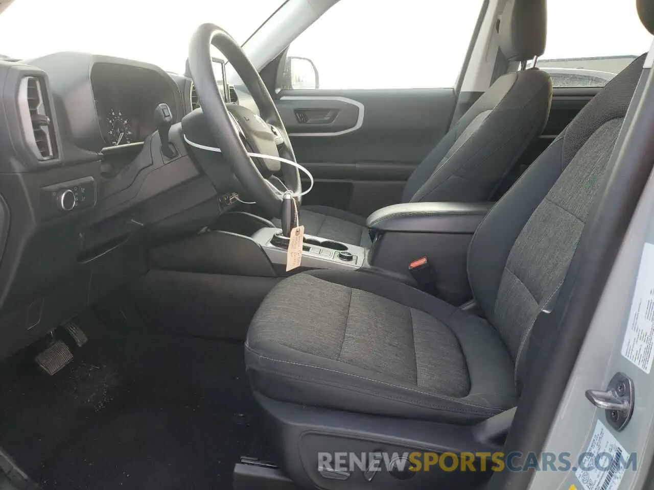 7 Photograph of a damaged car 3FMCR9B67NRD63570 FORD BRONCO 2022