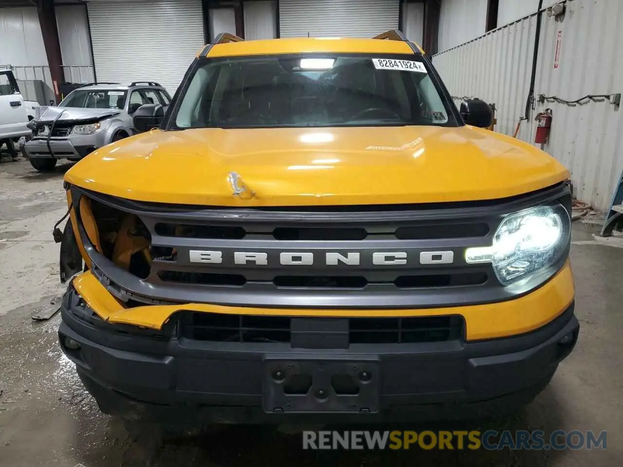 5 Photograph of a damaged car 3FMCR9B68NRD03975 FORD BRONCO 2022