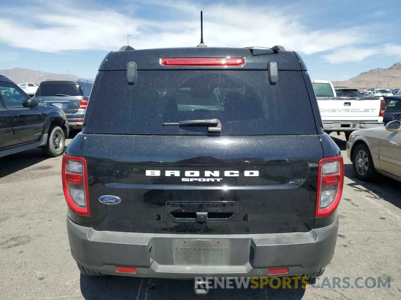 6 Photograph of a damaged car 3FMCR9B68NRE06037 FORD BRONCO 2022