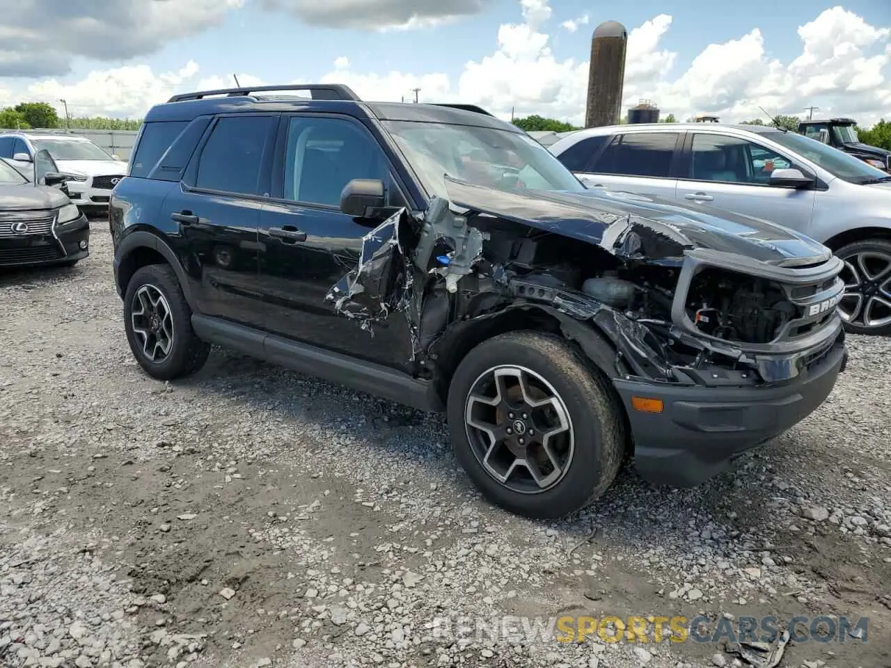 4 Photograph of a damaged car 3FMCR9B69NRD12877 FORD BRONCO 2022