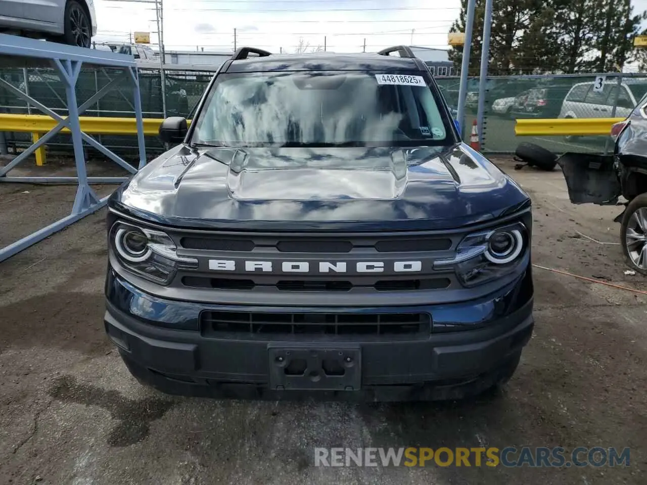 5 Photograph of a damaged car 3FMCR9B69NRD25547 FORD BRONCO 2022