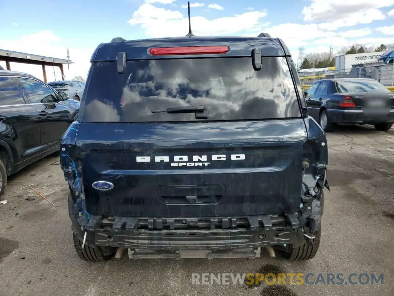 6 Photograph of a damaged car 3FMCR9B69NRD25547 FORD BRONCO 2022