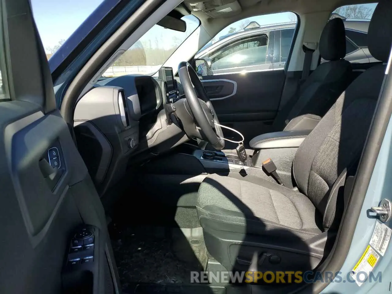 7 Photograph of a damaged car 3FMCR9B6XNRD32555 FORD BRONCO 2022