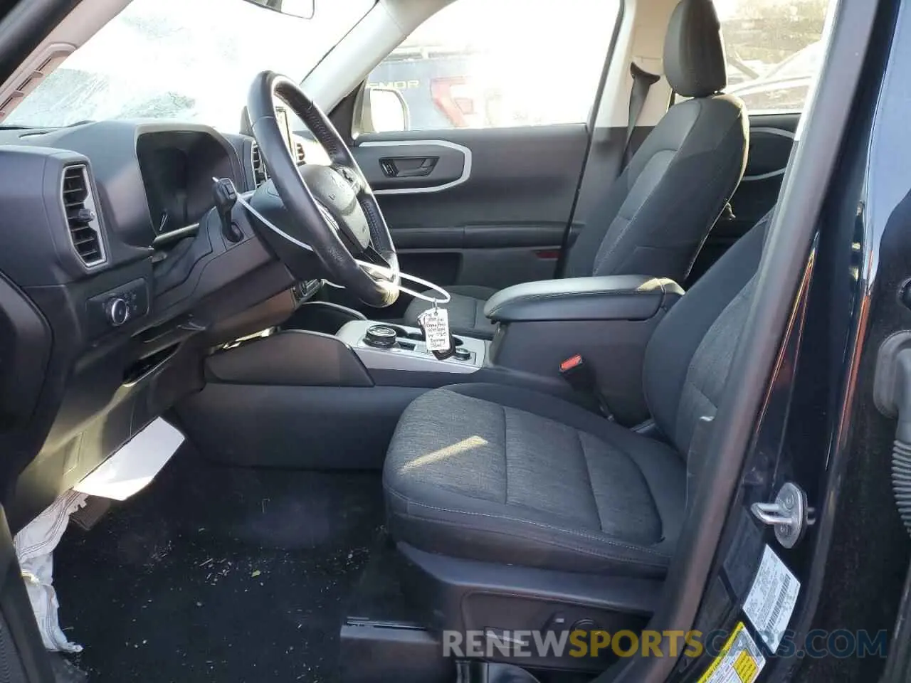 7 Photograph of a damaged car 3FMCR9B6XNRD92156 FORD BRONCO 2022