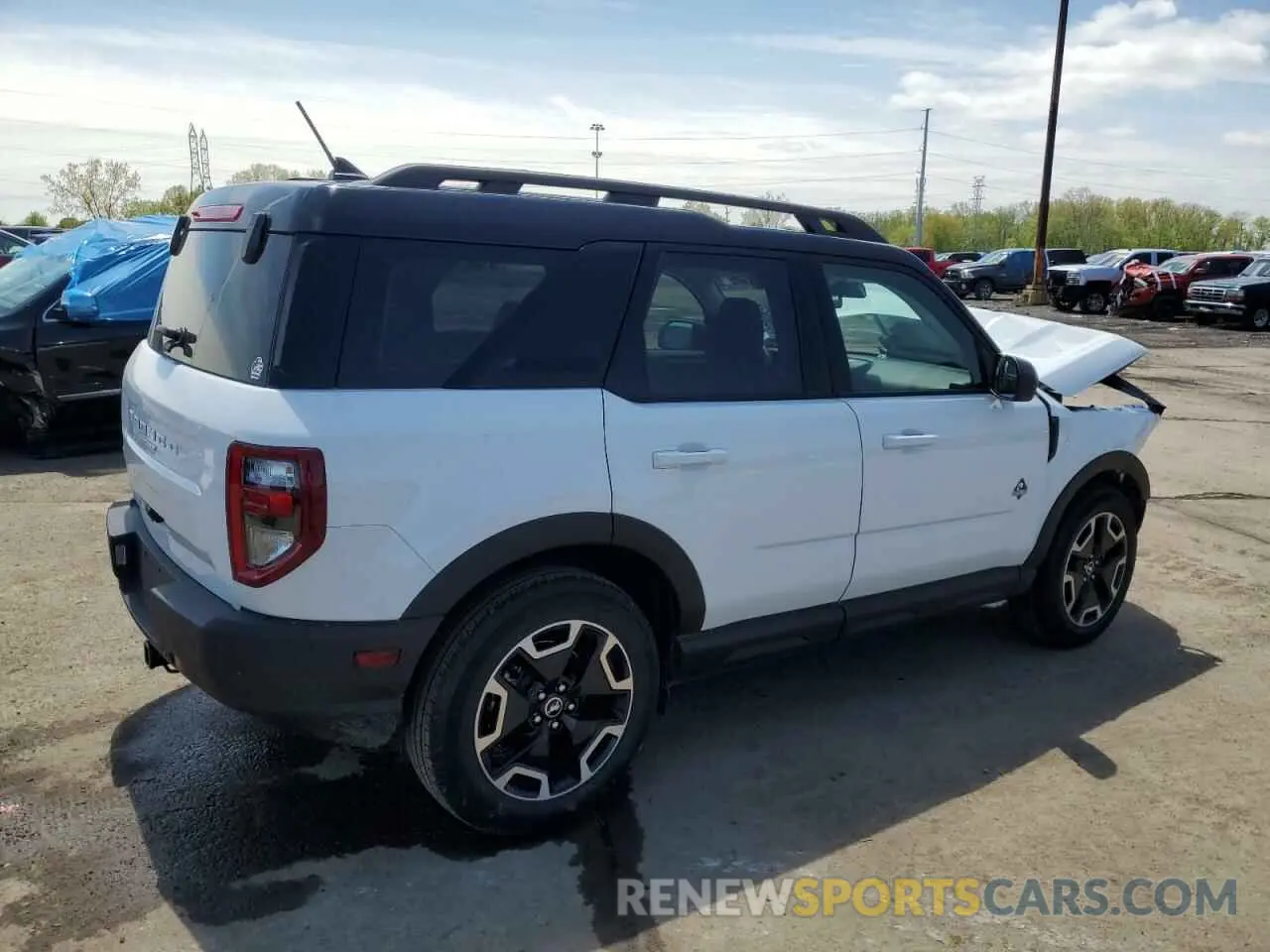 3 Photograph of a damaged car 3FMCR9C60NRD00762 FORD BRONCO 2022