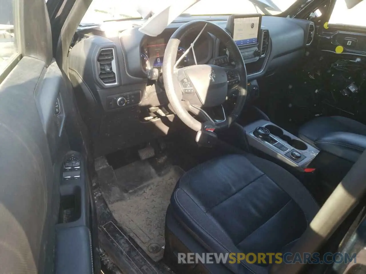 8 Photograph of a damaged car 3FMCR9C63NRD26790 FORD BRONCO 2022