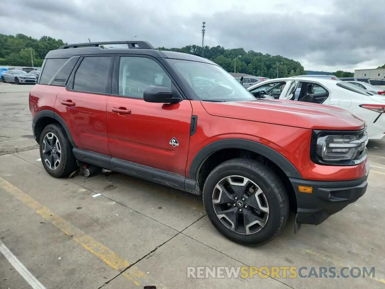 4 Photograph of a damaged car 3FMCR9C64NRD52167 FORD BRONCO 2022
