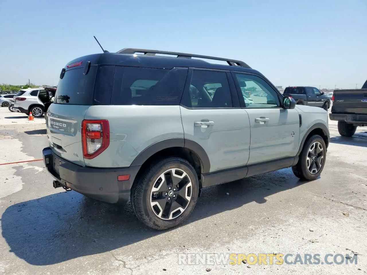 3 Photograph of a damaged car 3FMCR9C65NRD69219 FORD BRONCO 2022