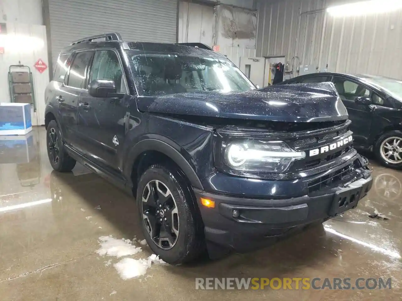 4 Photograph of a damaged car 3FMCR9C66NRD94064 FORD BRONCO 2022