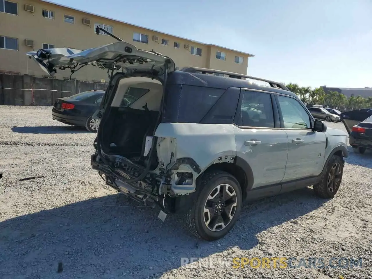 3 Photograph of a damaged car 3FMCR9C67NRD45245 FORD BRONCO 2022