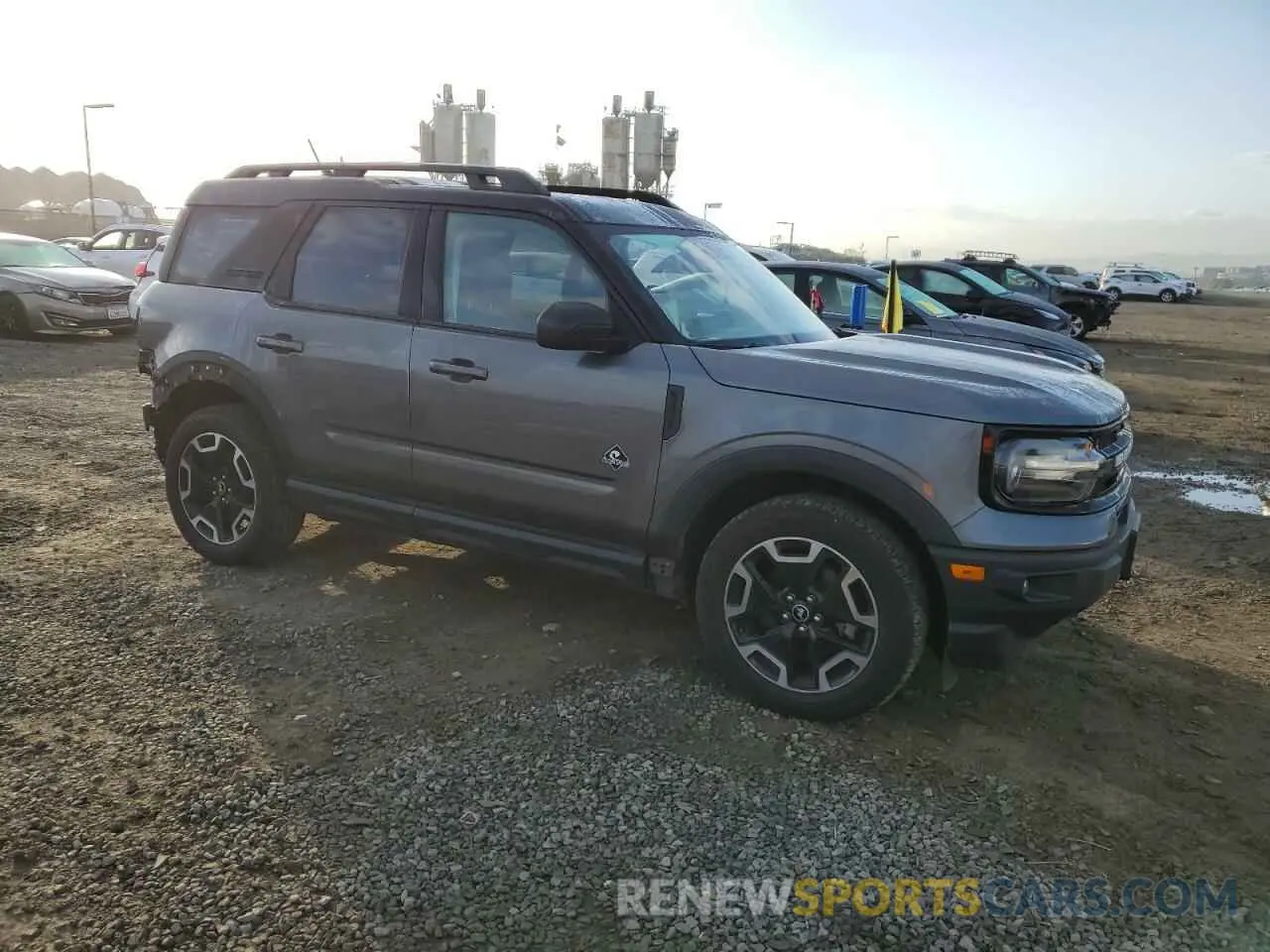 4 Photograph of a damaged car 3FMCR9C6XNRD25801 FORD BRONCO 2022