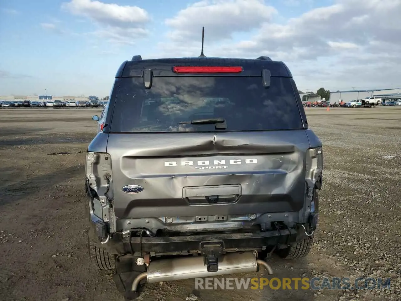 6 Photograph of a damaged car 3FMCR9C6XNRD25801 FORD BRONCO 2022