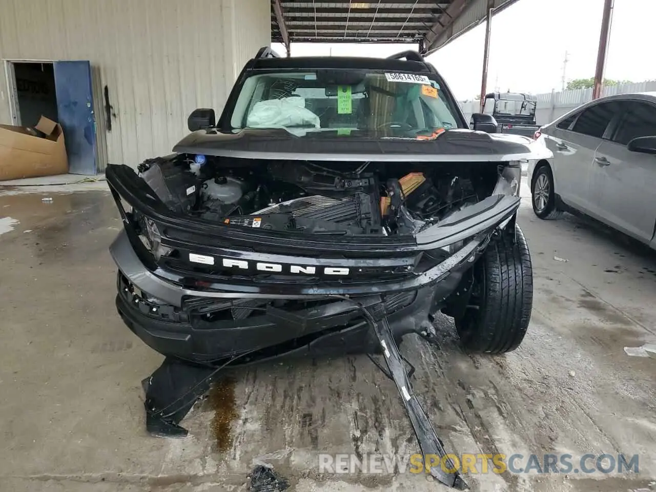 5 Photograph of a damaged car 3FMCR9C6XNRD91538 FORD BRONCO 2022