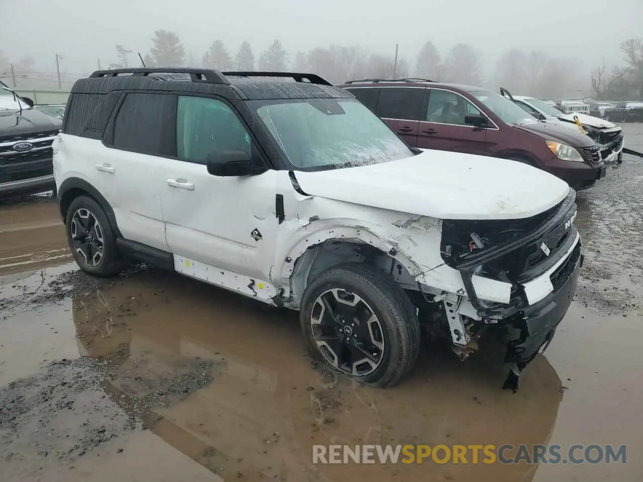4 Photograph of a damaged car 3FMCR9C6XNRE30693 FORD BRONCO 2022