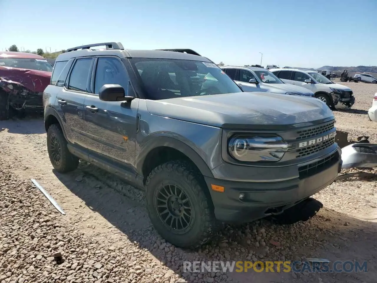 4 Photograph of a damaged car 3FMCR9D91NRD87452 FORD BRONCO 2022