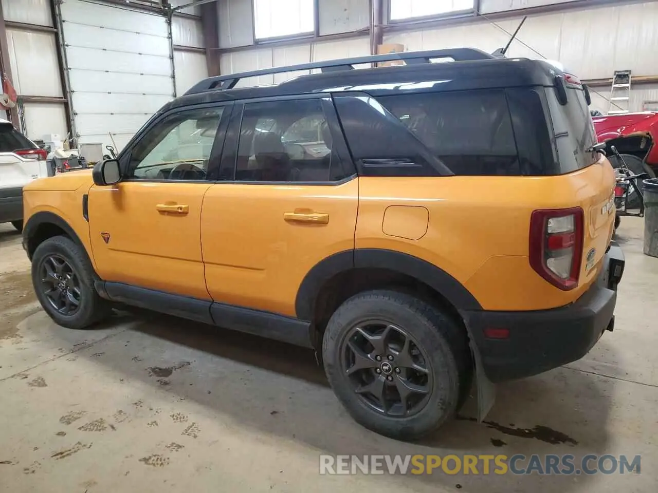 2 Photograph of a damaged car 3FMCR9D95NRD33085 FORD BRONCO 2022