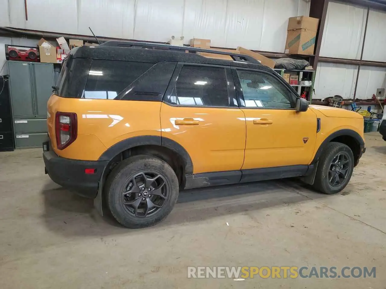 3 Photograph of a damaged car 3FMCR9D95NRD33085 FORD BRONCO 2022