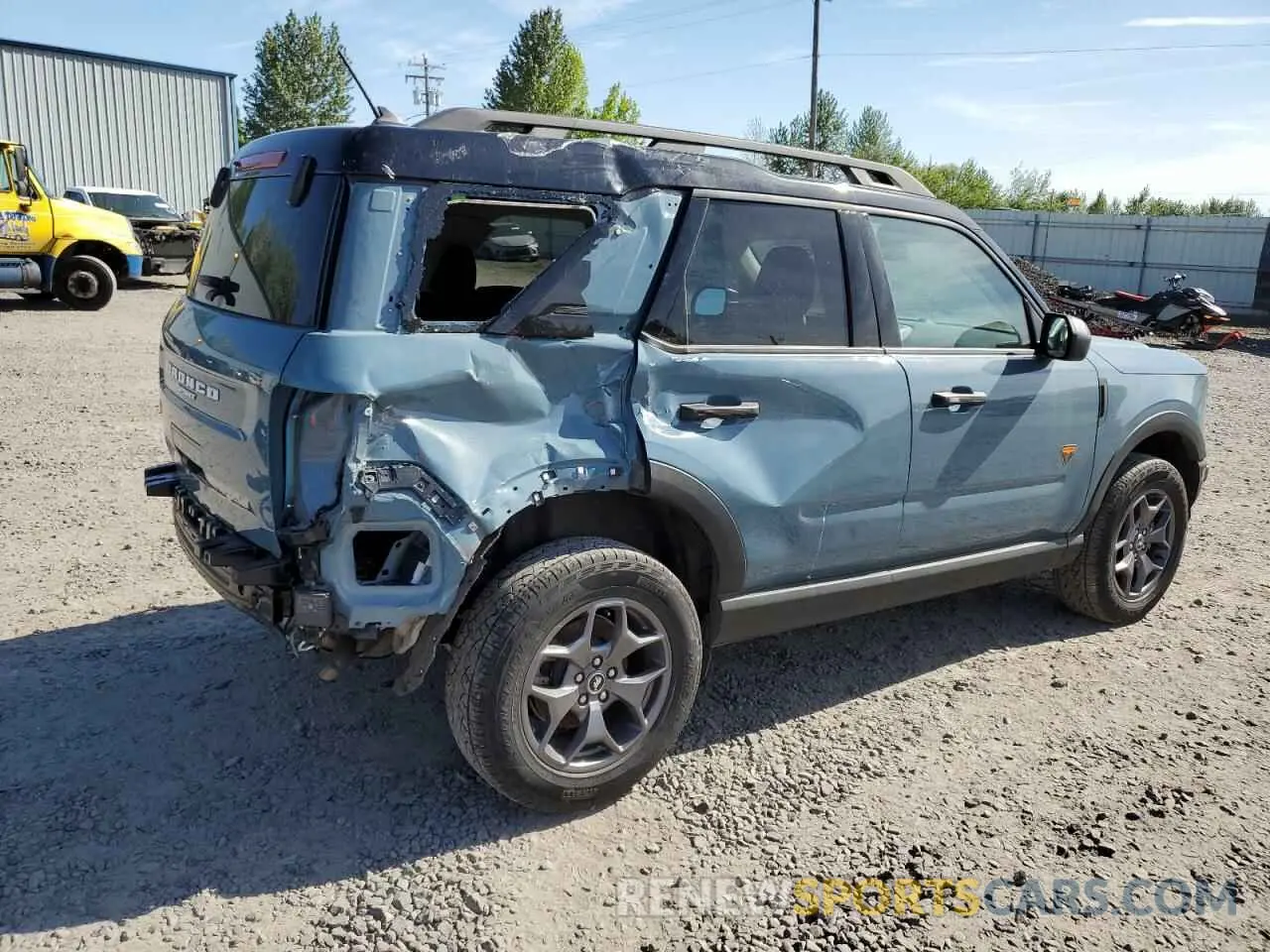 3 Photograph of a damaged car 3FMCR9D96NRD89701 FORD BRONCO 2022