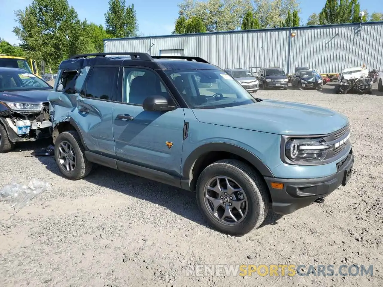 4 Photograph of a damaged car 3FMCR9D96NRD89701 FORD BRONCO 2022