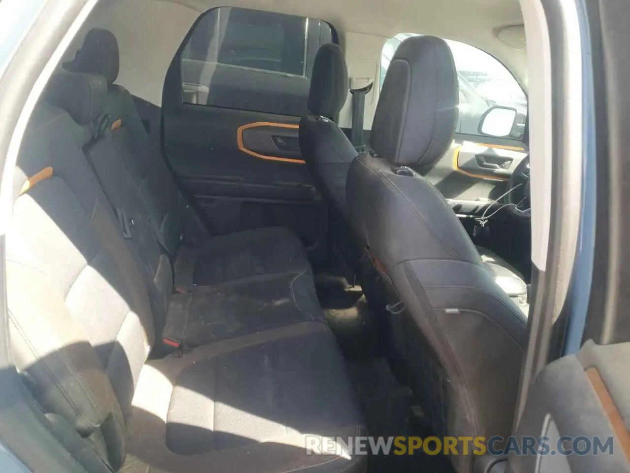 10 Photograph of a damaged car 3FMCR9D9XNRD36032 FORD BRONCO 2022