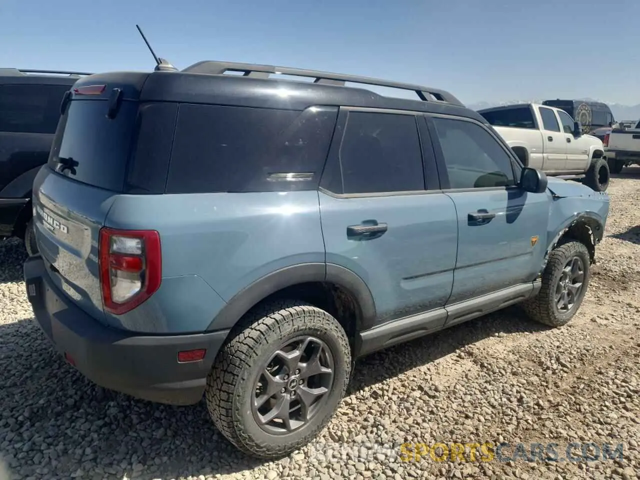 3 Photograph of a damaged car 3FMCR9D9XNRD36032 FORD BRONCO 2022