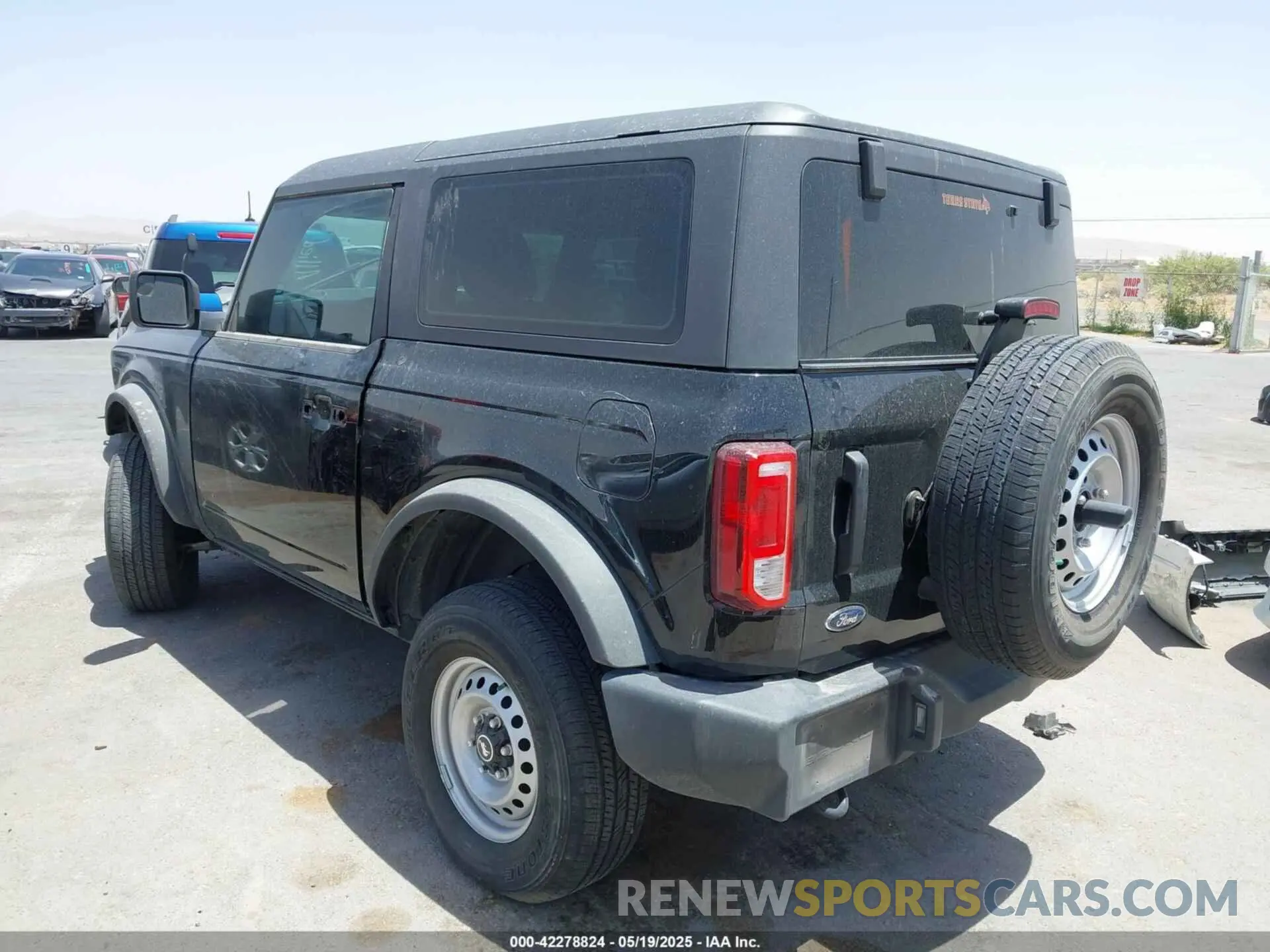 3 Photograph of a damaged car 1FMDE5AH4PLA92321 FORD BRONCO 2023